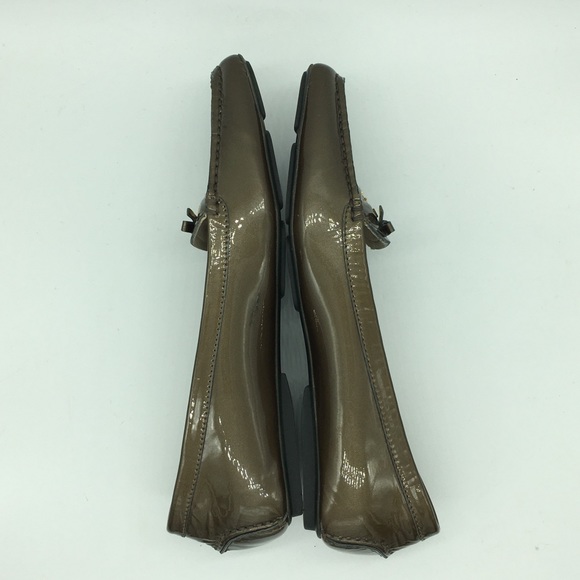 Prada Loafer - Picture 6 of 16